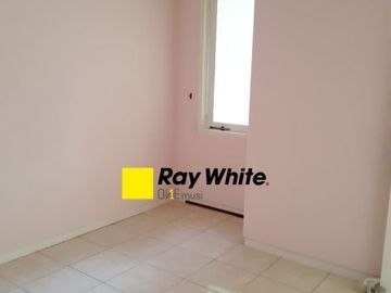 Disewa Rumah Baru Renovasi Villa Bukit Permai, Lontar, Surabaya