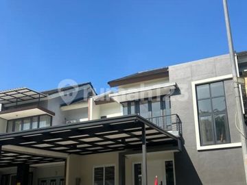 Rumah 2 Lantai SHM Renovasi Baru Delatinos