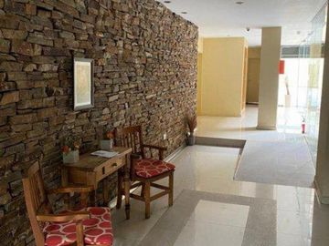 VENTA DE EXCELENTE DEPARTAMENTO MONOAMBIENTE EN PLENO CENTRO DE MONTE GRANDE - IDEAL INVERSION