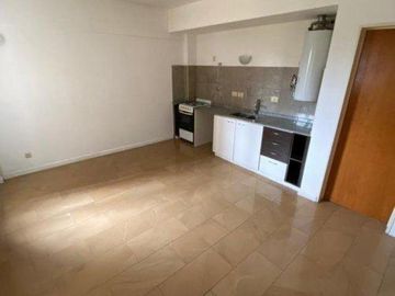 VENTA DE EXCELENTE DEPARTAMENTO MONOAMBIENTE EN PLENO CENTRO DE MONTE GRANDE - IDEAL INVERSION