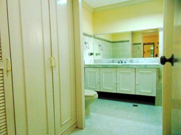 House for Rent 3 Bedrooms in Banilad Cebu City
