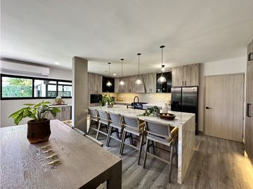 Venta de casa en Versalles / Costa Sur Ph Quintas de Versalles