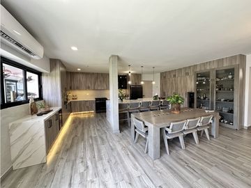 Venta de casa en Versalles / Costa Sur Ph Quintas de Versalles