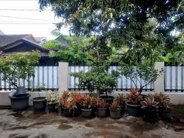 Rumah Dalam Komplek Dekat Pondok Surya Hook Karang Tengah