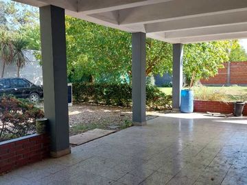 Casa en venta en Villa Udaondo