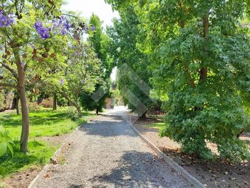 Casa en Parcela se vende 4D 4B Piscina Condomino Talagante