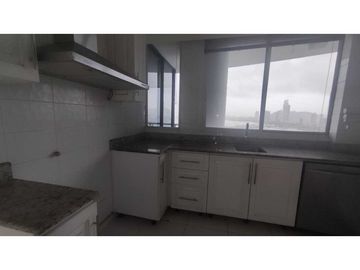 Se vende apartamento en Avenida Balboa, PH Los Delfines