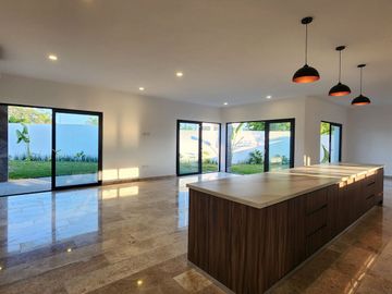 Hermosa RESIDENCIA EN VENTA 4 Recamaras Fracc PUNTA TIBURON