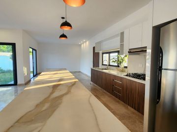 Hermosa RESIDENCIA EN VENTA 4 Recamaras Fracc PUNTA TIBURON