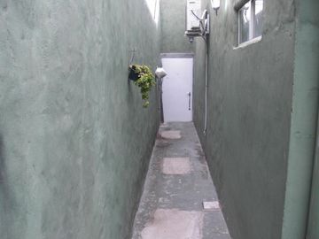 CASA DE CUATRO AMBIENTES