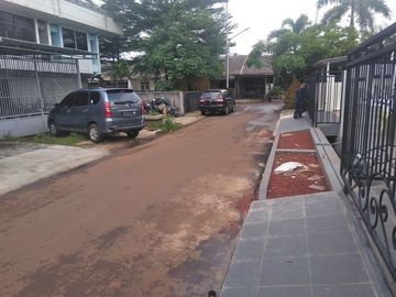 Rumah baru gress di Taman Alfa Indah, Jakarta Barat