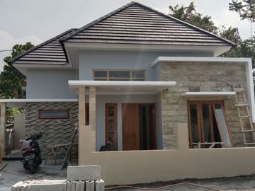 RUMAH MURAH RECOMENDED DI SLEMAN KAWASAN RAMAI BISA KPR 500JUTA
