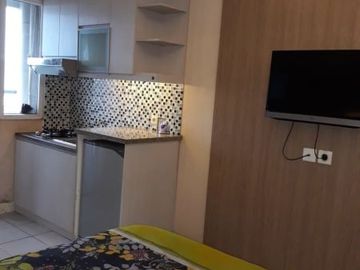 Apartemen studio bulanan full furnish dan wifi ready