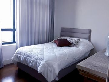 Condominium for Sale 2 Bedrooms: 2BR Flat Condo for Sale in Edades Tower and Garden Villas Rockwell Makati