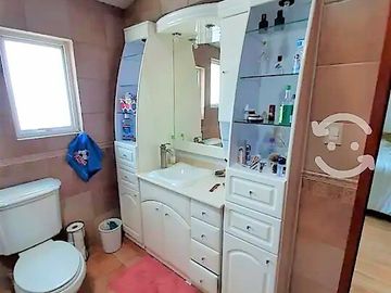 Amplia y Céntrica casa con buenos acabados ideal para casa y/o oficinas