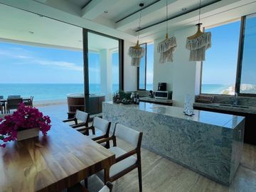Penthouse Amueblado en Venta en Puerta del Mar en Chicxulub Puerto