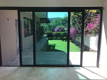 CASA EN VENTA EN EL CORAZON DE AVANDARO