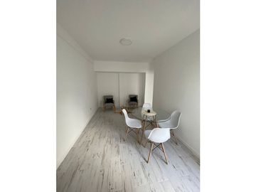 VENTA DEPARTAMENTO 2 AMB INTERNO, RECICLADO, MUY LUMINOSO, MAR DEL PLATA