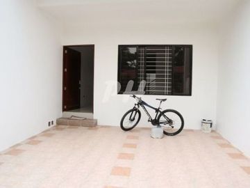 RFO Townhouse For Sale in Tandang Sora PH926