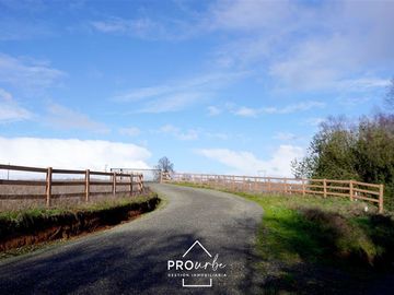 Parcela en Venta en Venta Parcelas en Condominio Lomas del Trebol, acceso Ruta 5S, 5.000 m2, Paillaco, Valdivia
