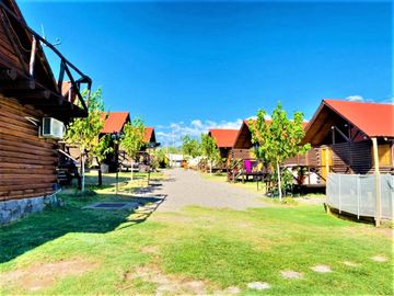 GREENWOOD VENDE INCREIBLE COMPLEJO DE 7 CABAÃAS CON AMENITIES EN EL CHALLAO, AL PIE DE CERRO ARCO, A 5 MINUTOS DE LA CIUDAD CAPITAL DE MENDOZA