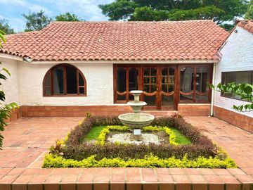 casa campestre en venta en alfaguara. Cod V4940