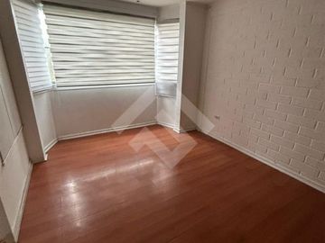 Casa en arriendo de 2 dorm, 2 baños en San Bernardo