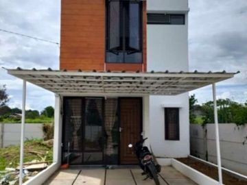 Rumah 2 lantai 500 an juta free biaya tanpa dp di sawangan