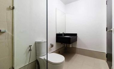 For SALE 2BR UNIT / Two Serendra BGC, Taguig