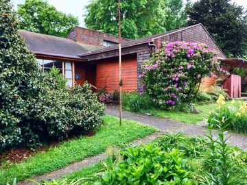 Espectacular terreno urbano con casa en pleno centro