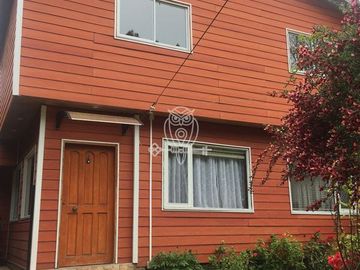 Oportunidad buen terreno 2 casas en centro Puerto Varas