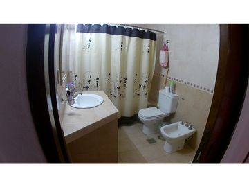 Chalet 4 Amb c/Gge quincho y parque
