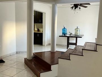 SE VENDE CASA AL NORTE EN CUCURPE RESIDENCIAL SOBRE EL MORELOS