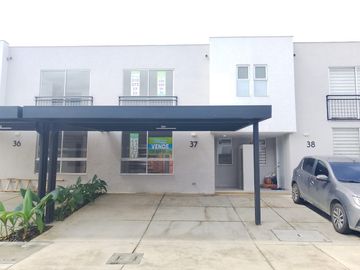 casa en venta en ciudad country. Cod V119300