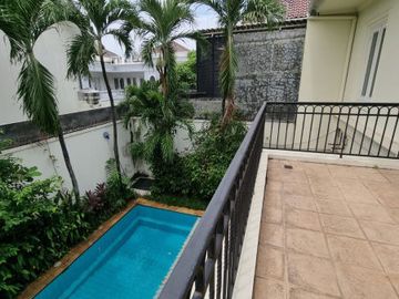 DIJUAL RUMAH MEWAH dgn S.POOL at Jl KEMANG DALAM, JAKSEL