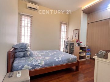 Dijual Rumah Strategis Siap Huni Di Bintaro Jaya Sektor 9