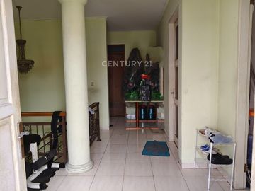 Rumah 2 Lantai  Di Gading Arcadia Kelapa Gading