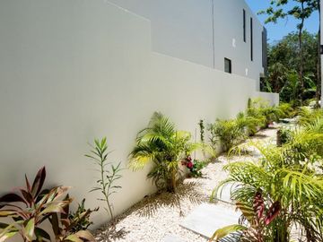 Casa con alberca privada, Sala de TV, zona con amenidades, venta Ciudad Mayakoba