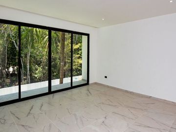 Casa con alberca privada, Sala de TV, zona con amenidades, venta Ciudad Mayakoba