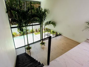 Casa con alberca privada, Sala de TV, zona con amenidades, venta Ciudad Mayakoba