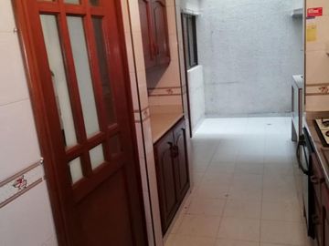 apartamento en venta en las mercedes. Cod V87005