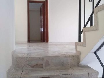 apartamento en venta en las mercedes. Cod V87005