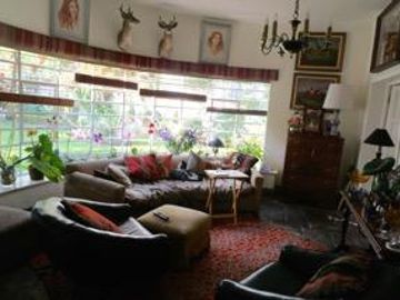 CASA EN VENTA EN SAN ISIDRO CON GRAN JARDIN