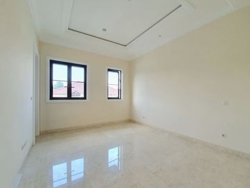 Rumah Baru Siap Huni Di Area Bangka Jakarta Selatan