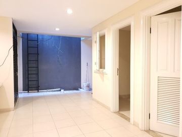 Rumah Baru Siap Huni Di Area Bangka Jakarta Selatan