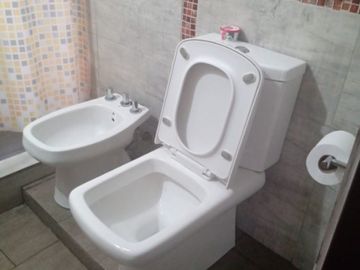 Casa en venta en Isidro Casanova