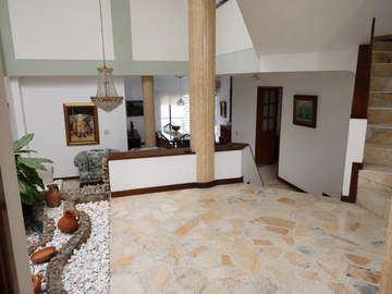 casa en venta en el ingenio ii. Cod V18165