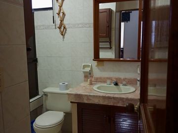 casa en venta en el ingenio ii. Cod V18165