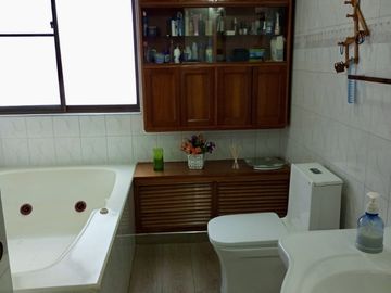 casa en venta en el ingenio ii. Cod V18165