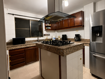 casa en venta en el ingenio ii. Cod V18165